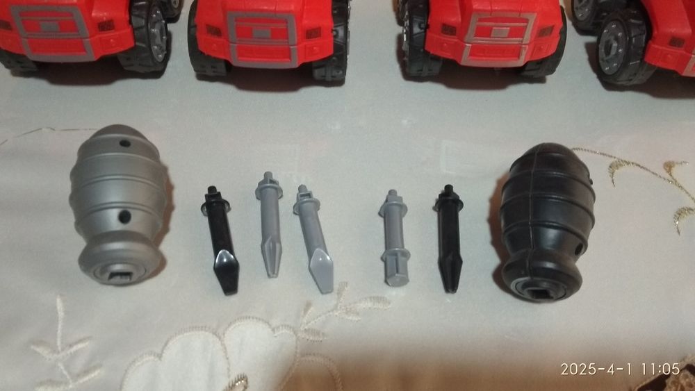 Продаются машинки наборы Mashina komplektlari sotiladi
Mashina komplek