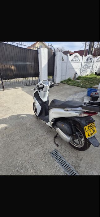 Vand scuter honda sh 125