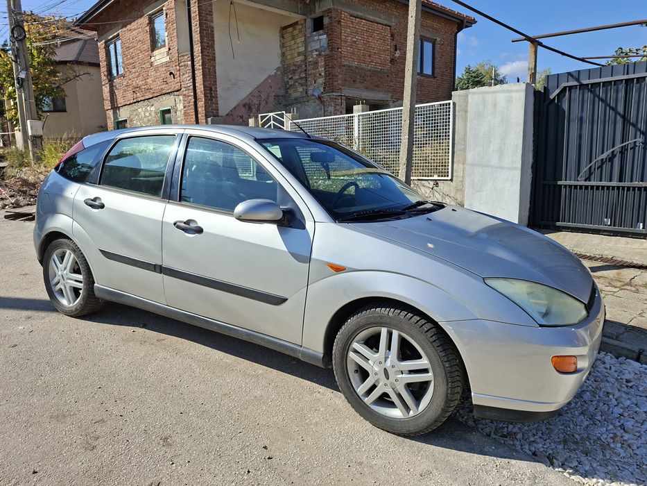 Продавам Ford Focus