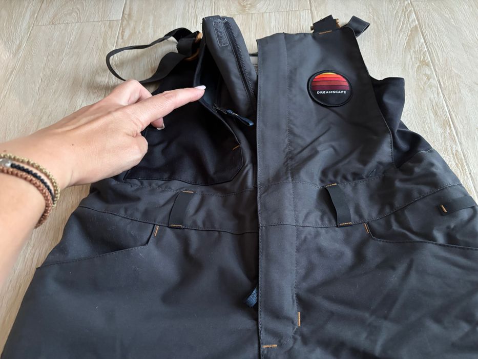 Vând salopetă iarnă 125-136