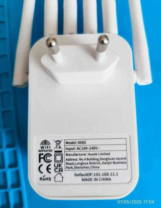 NOU SIGILAT Wifi Extender Repeater 1200mbps 6 antene alb sau negru