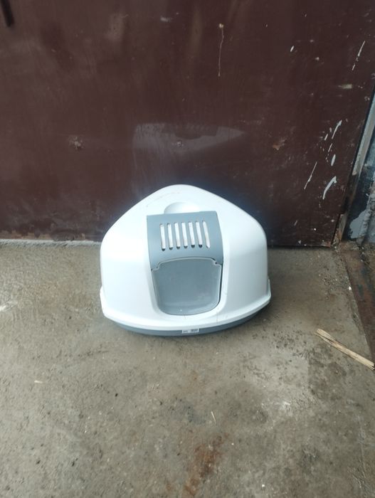 Домик для кота  в хорошо состояние