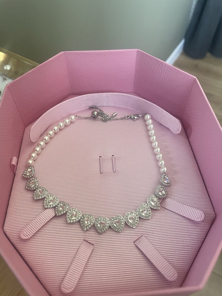 Колие/чокър Swarovski ново