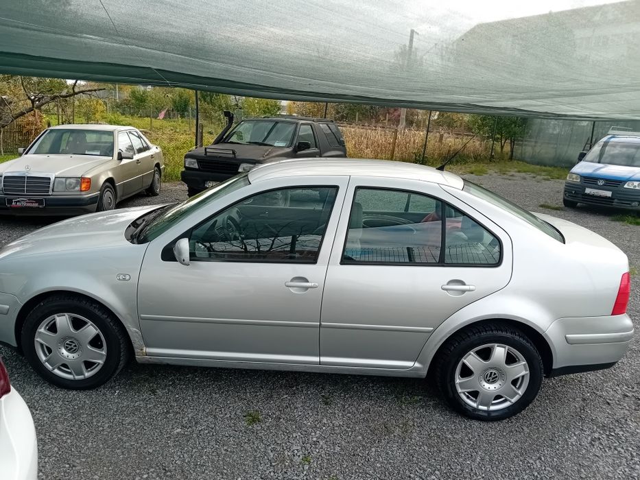 Vw bora 1.6 16 v  benzina ideala incepatori