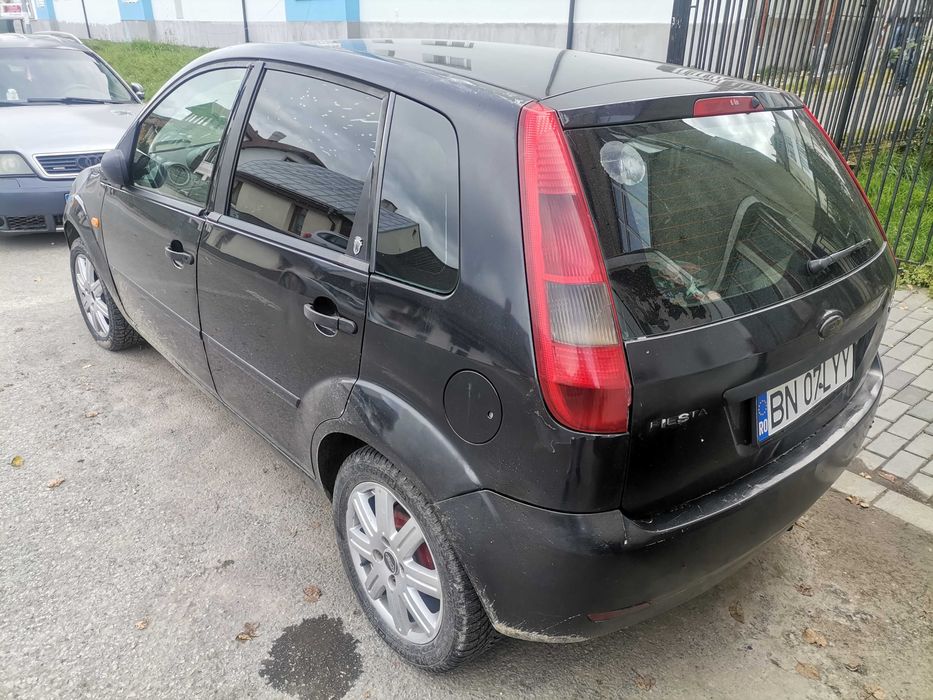 Ford fiesta 2003 1,4 diesel înmatriculat ro itp și asigurare valabile