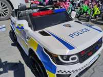POLICE акумулаторен джип SQUAD бял