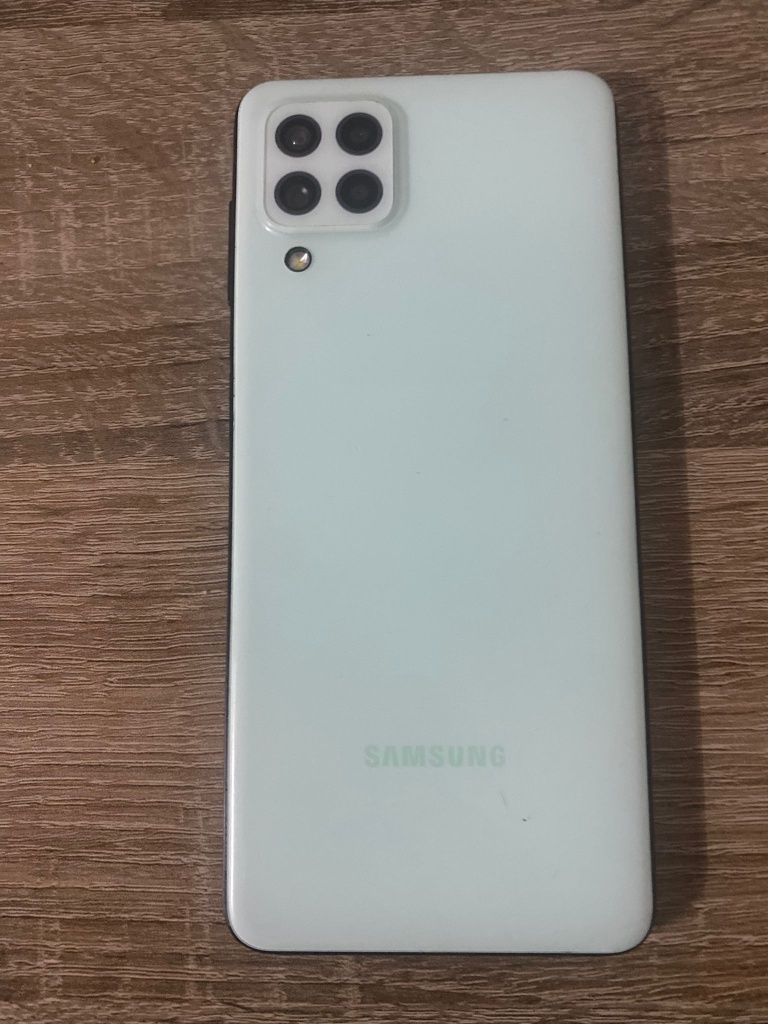 Vand samsung a22 nou