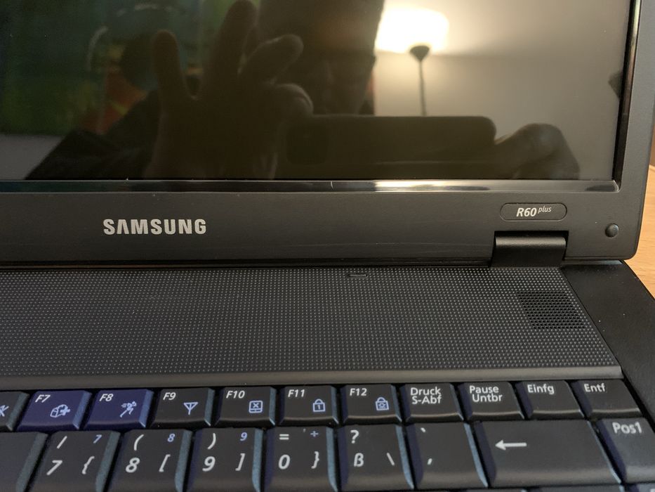 Laptop Samsung R60 Plus