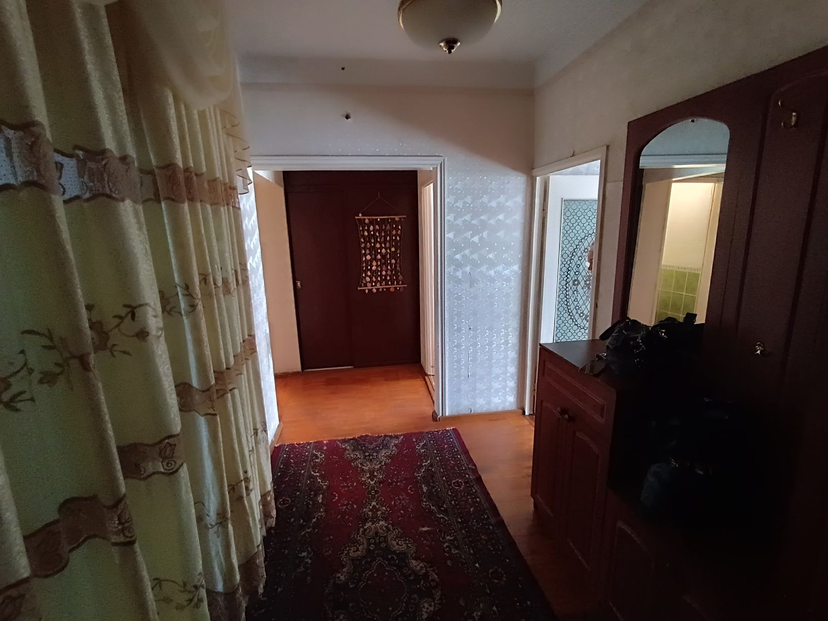 Продаётся квартира. Сергели 3 ярмарка метро 4/4/5.