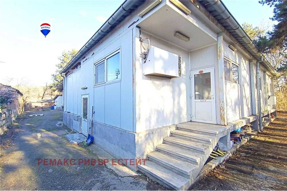 Индустриален имот за под наем промишлена зона Запад, гр. Русе