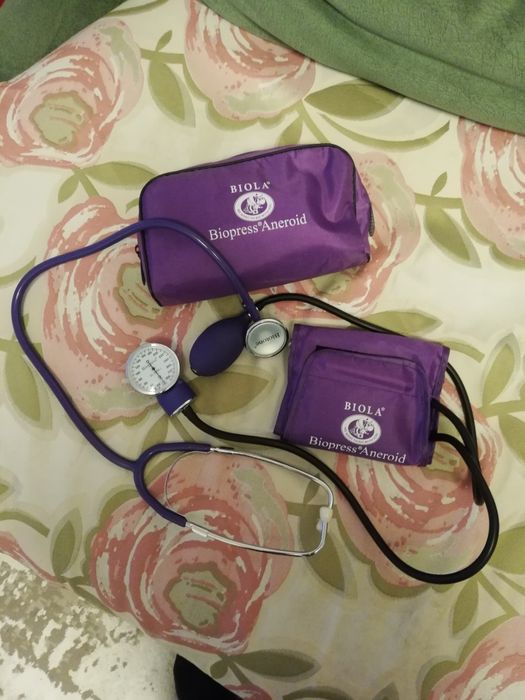 Танометры,электронная и простая