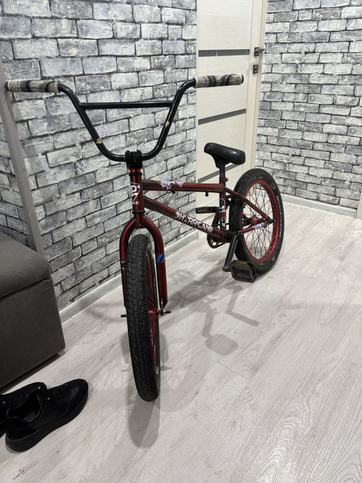 Продам велосипед BMX PETAVA