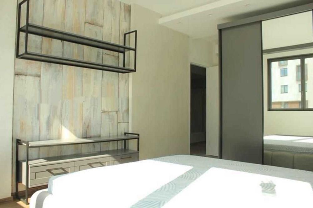 Продава се Двустаен апартамент в София, Витоша - 74 кв.м за 1744 €/кв.м - Снимка #3