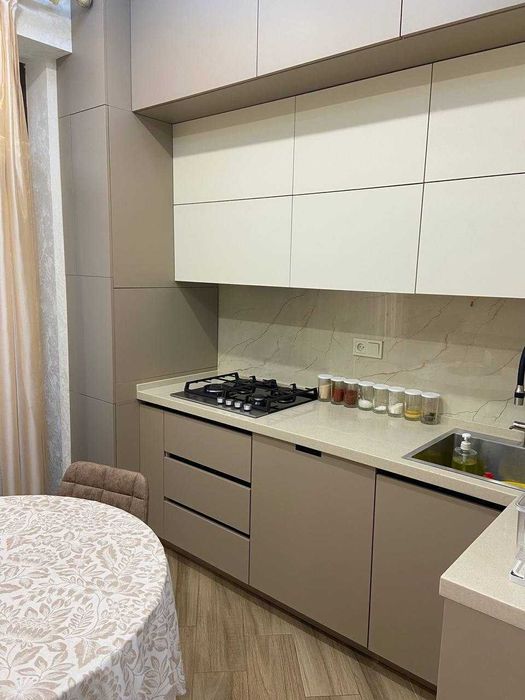 мирзо-улугбек подключ максим горький Площадь: 60 м² евро;