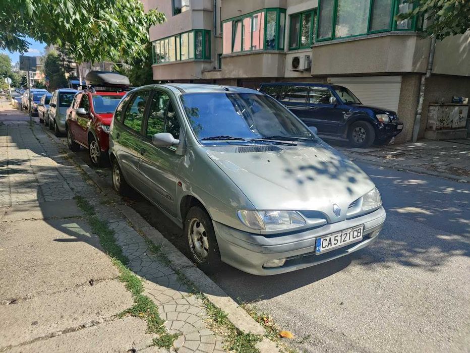 Renault Megane Scenic 1.6 с Газ