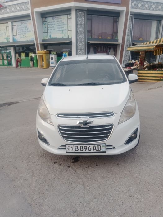 Srochni sotiladi gazi bor