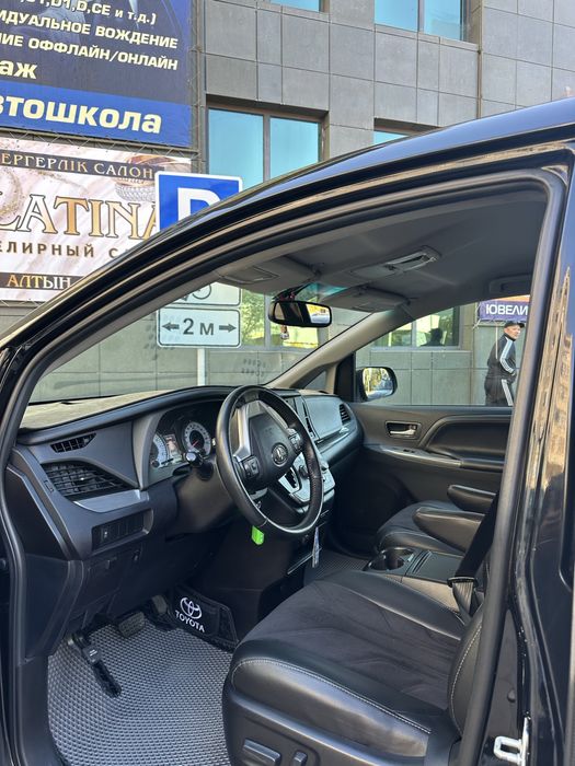 Продам машину в отличном состояний