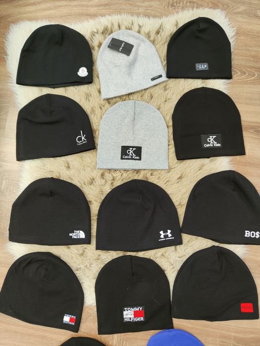 Fes Nike Căciulă Tommy Caciula Hugo Boss Căciulă Jordan Căciulă Adidas