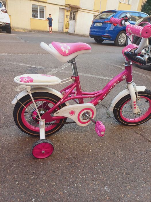 Bicicleta roz 2-4 ani