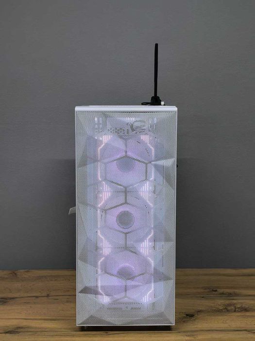 Intel Core i7-12700 Monster