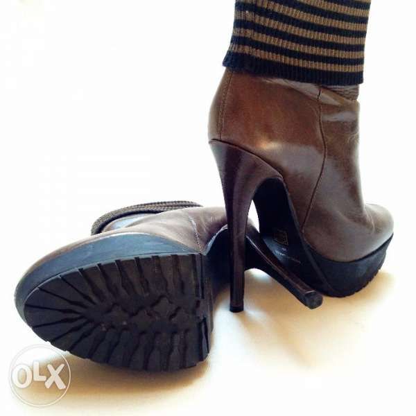 Боти Carvela оригинални естествена кожа 39