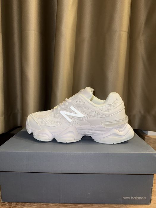 Balenciaga Track LED обувки