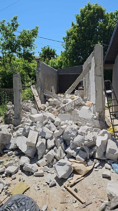 Curatenie si debarasare Moloz, Gunoi, Mobilă Veche, Parchet, Usi