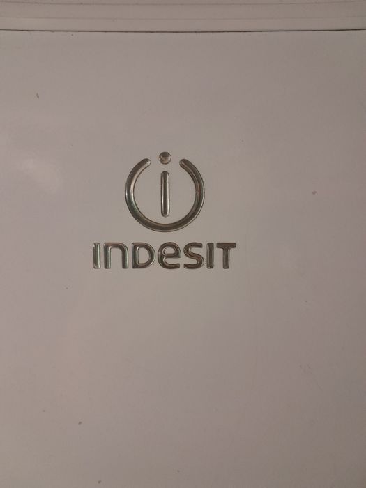 Холодильник продам