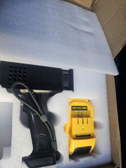 Ультрафиолетовый фонарик