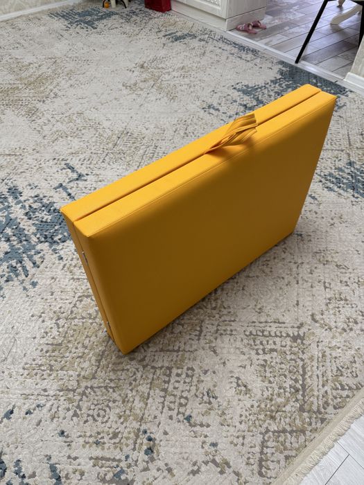 Продам Кушетку чемодан