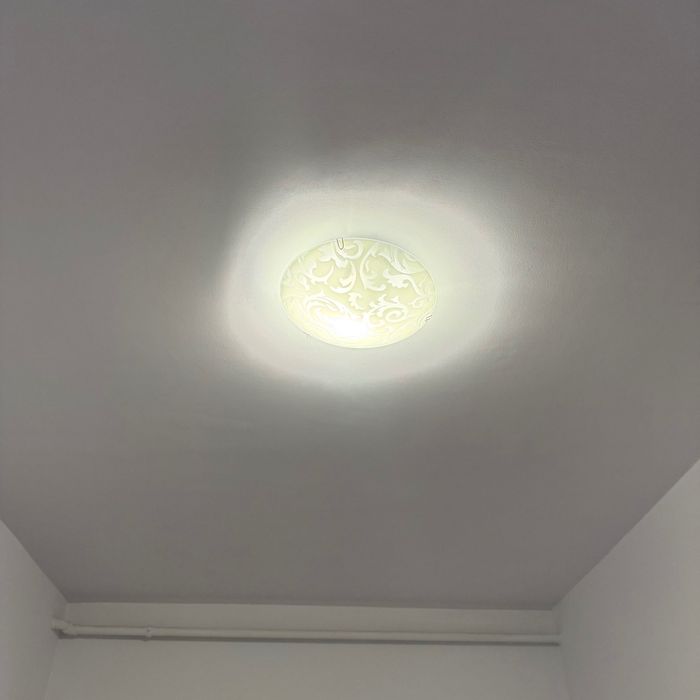 Aplica pentru tavan ~ 3 bucati la 40 lei