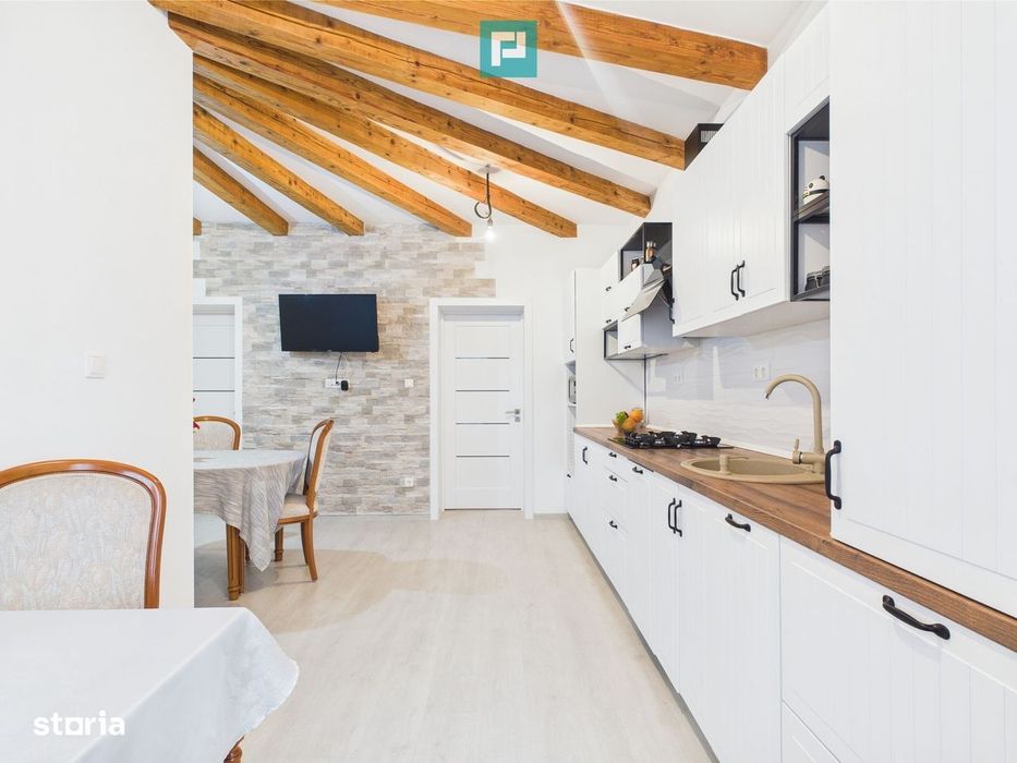 Casă Individuală cu spațiu comercial - Variaș