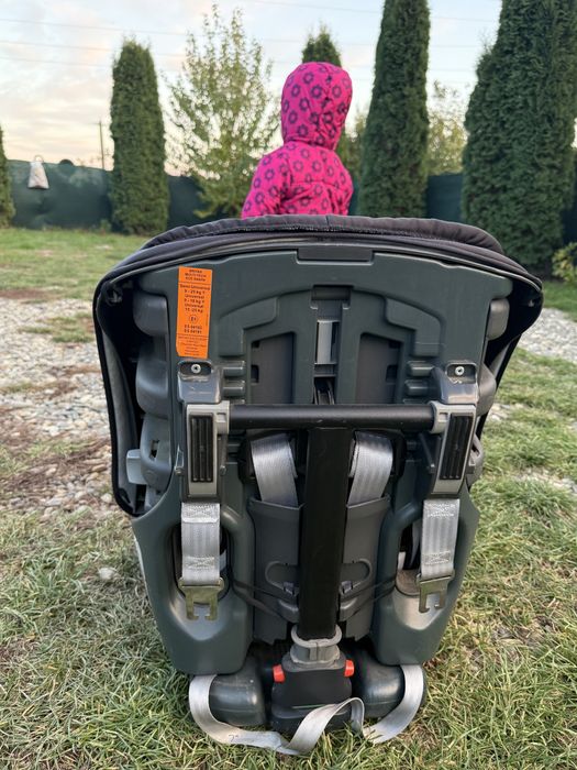 Scaun auto Britax 9–25 kg – sigur, confortabil