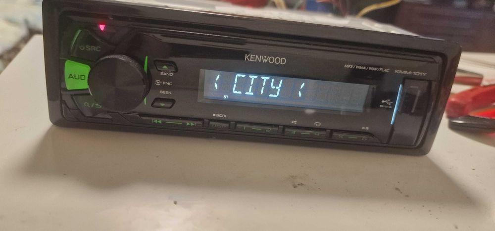 Kenwood KMM-101Y - USB, MP3, AUX, FM/AM Tuner авторадио