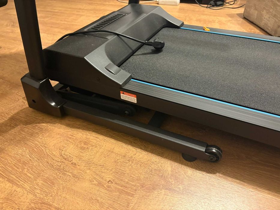 Smart Бягаща пътека Lotto AGILE Bluetooth, 10 км/ч, 1.5 HP, 15% наклон