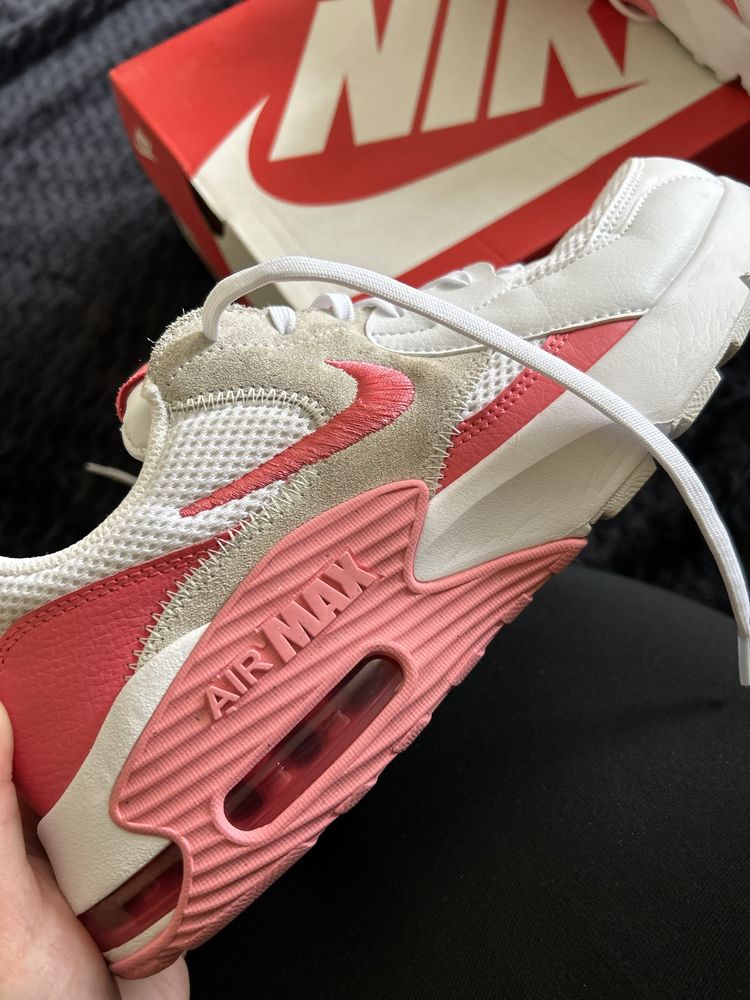 Нови ОРИГИНАЛНИ Nike Air Max