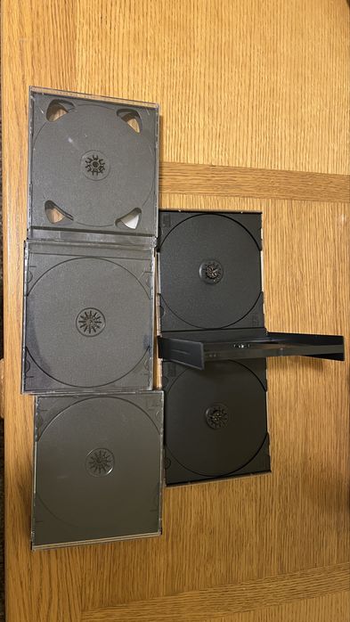 Suporți / carcasă CD/DVD