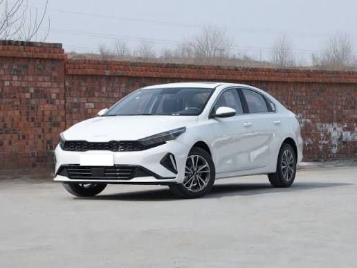 Запчасти Kia k3 Капот,дверь,багаж,фара,бампер, решетка, радиатор