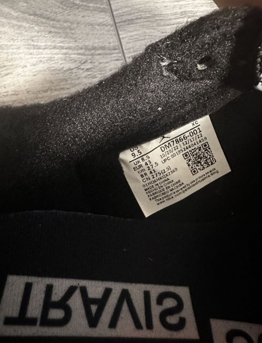 Jordan 1 travis scott black phantom