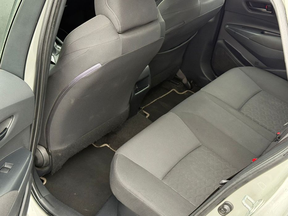 Toyota corolla hybrid 1.8 2019
