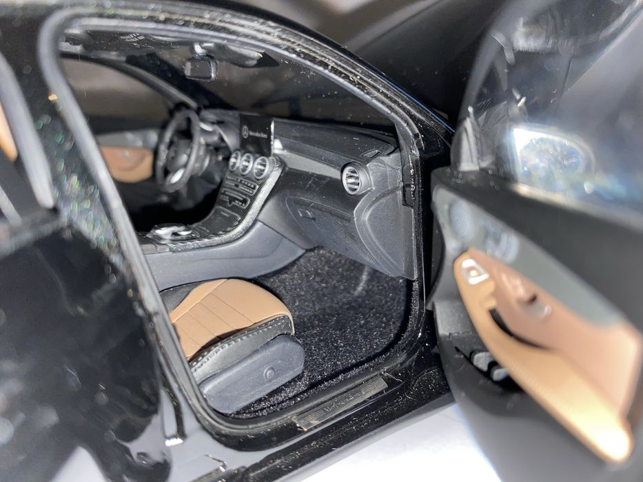 Mercedes-Benz GLC Coupé 1:18 iScale Diecast Model