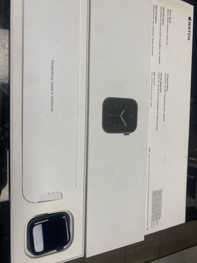 Нов apple watch S9 45 mm silver