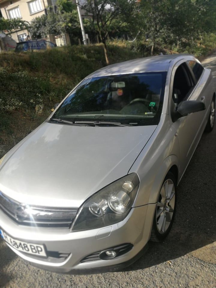 Opel Astra 1.9 , 150hp GTC  2005