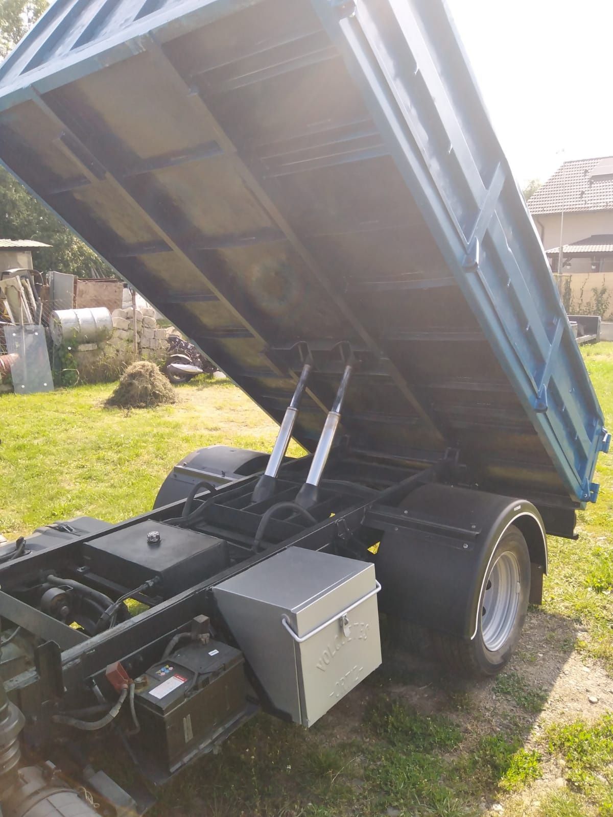 Vând Nissan Cabstar basculabil
