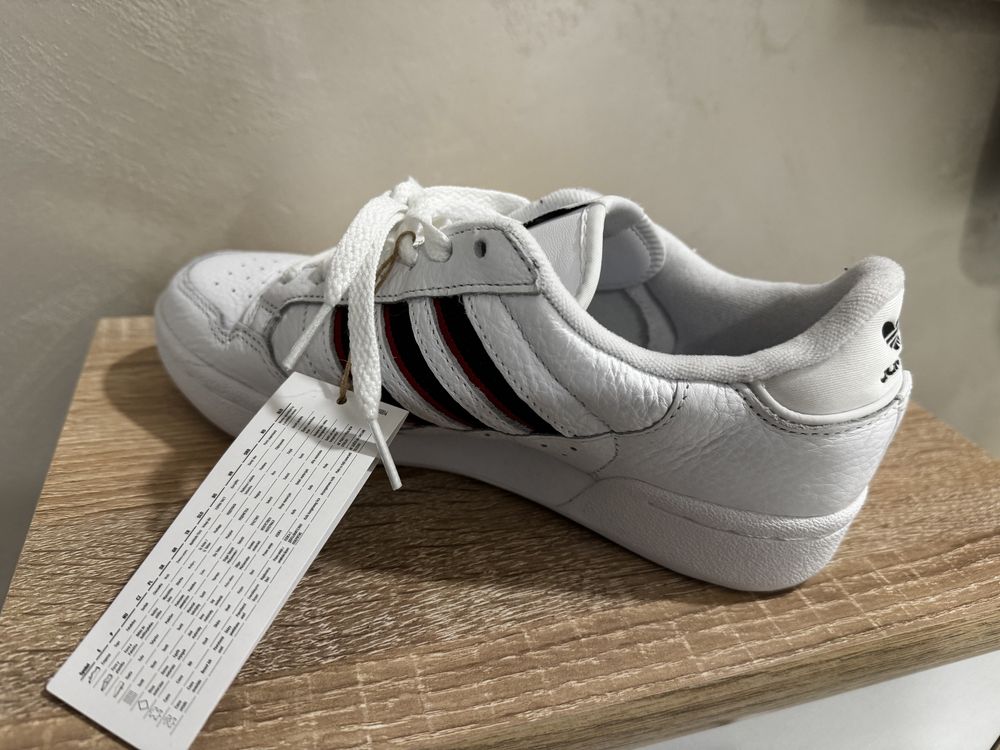 Кецове adidas originals continental 80