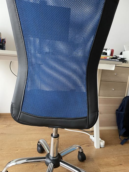 Детски стол за бюро