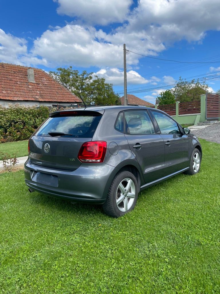 Vând Polo 1.6 TDI din 2014