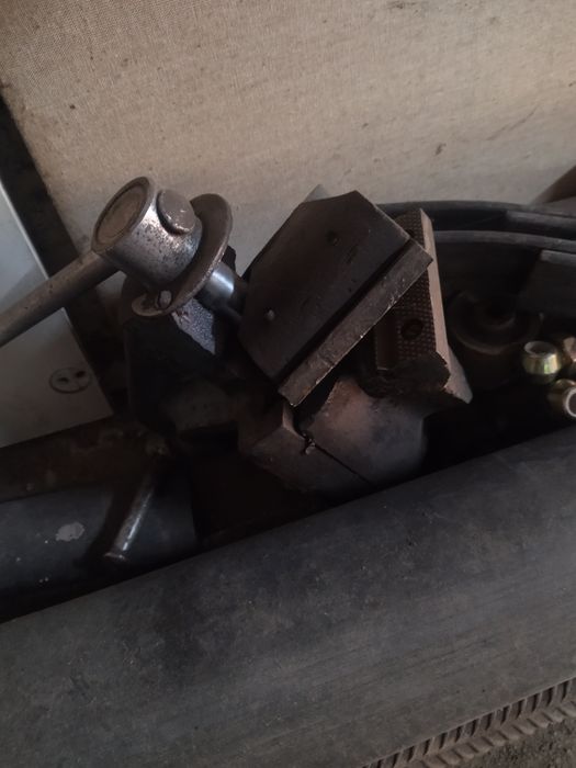 Тиски советские. На запчасти