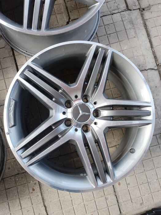 Джанти 19-ски - оригинални AMG