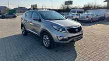 Kia Sportage 4X4 . 2.0 Diesel . 184CP . Primul proprietar . Jante aliaj